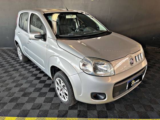 FIAT UNO 1.0 EVO VIVACE 8V FLEX 4P MANUAL